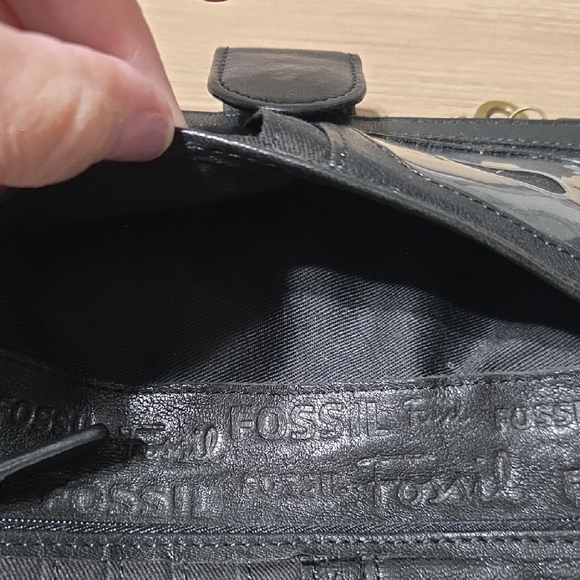 Fossil Black Leather Wallet with Gold Accents - Picture 5 of 7